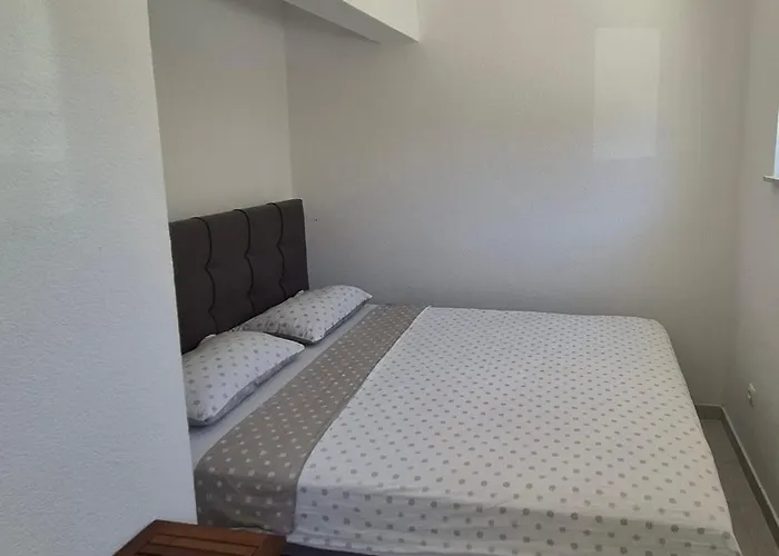 Kristo Appartement